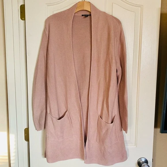 Eileen Fisher Powder Pink Silk & Cashmere Blend Straight Cardigan Sweater - Picture 4 of 11